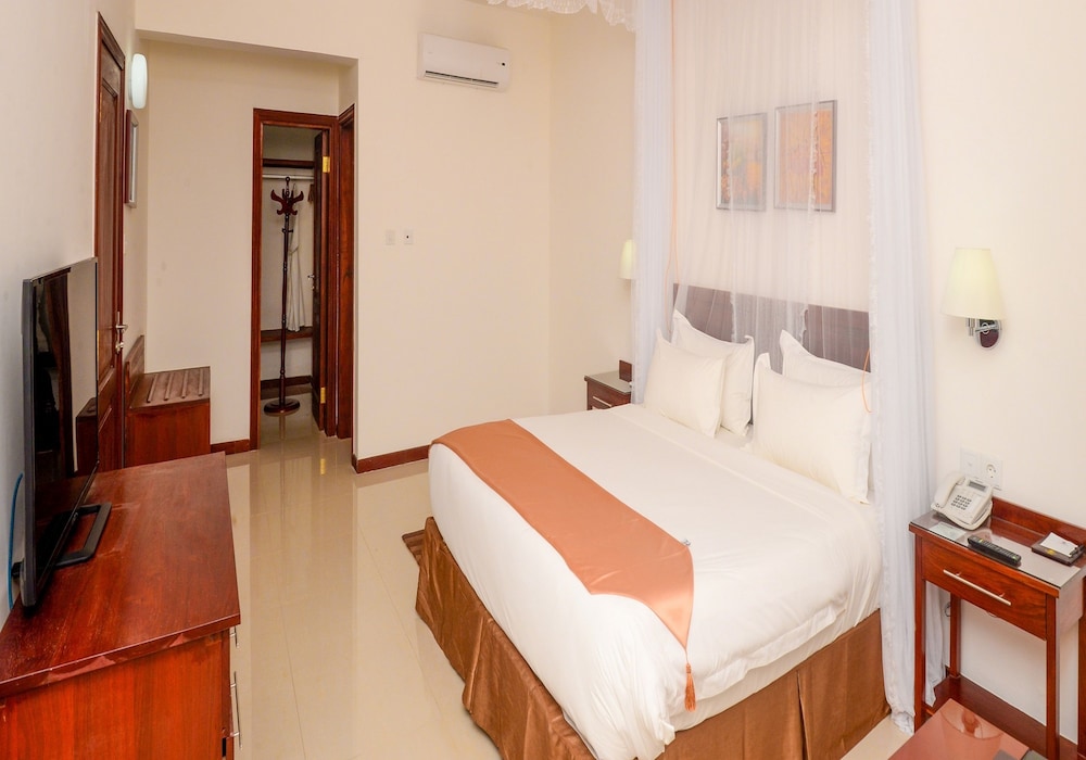 Luxury Apartment, 1 King Bed, Non Smoking, Ocean View