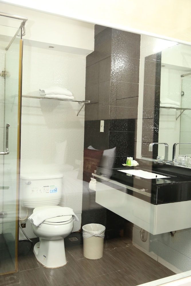 Boss Suites Nana Hotel — photo 121