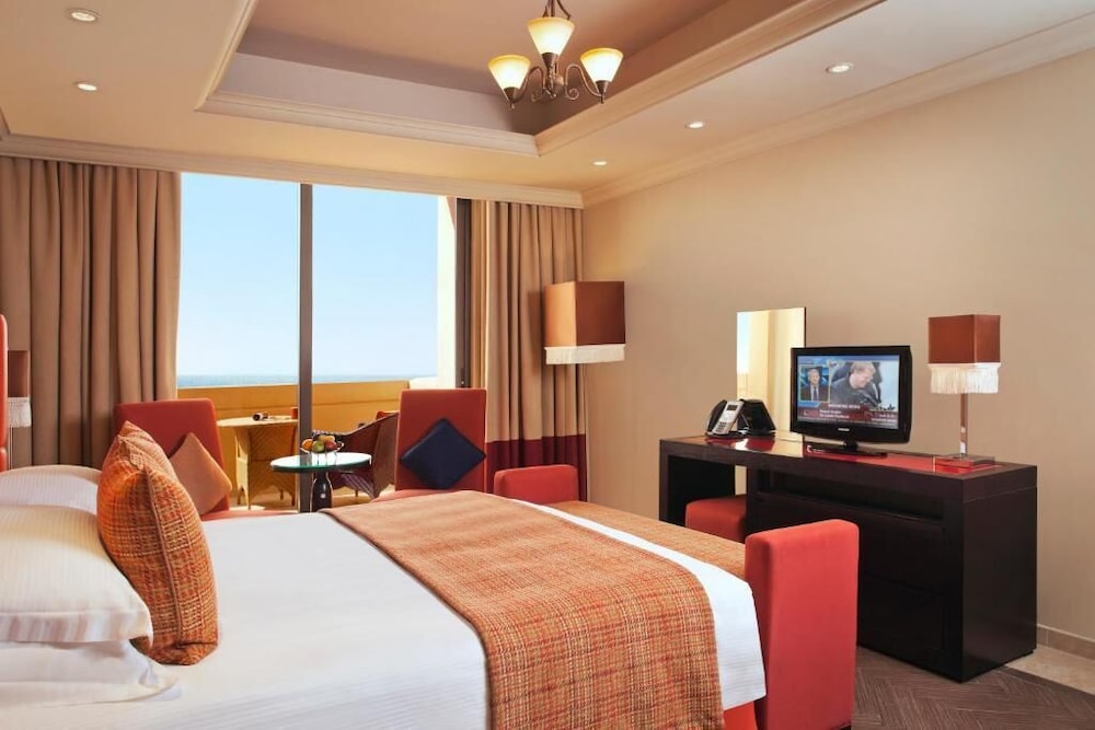 Room, Sea View