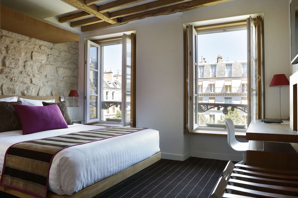 Executive Room photo 1