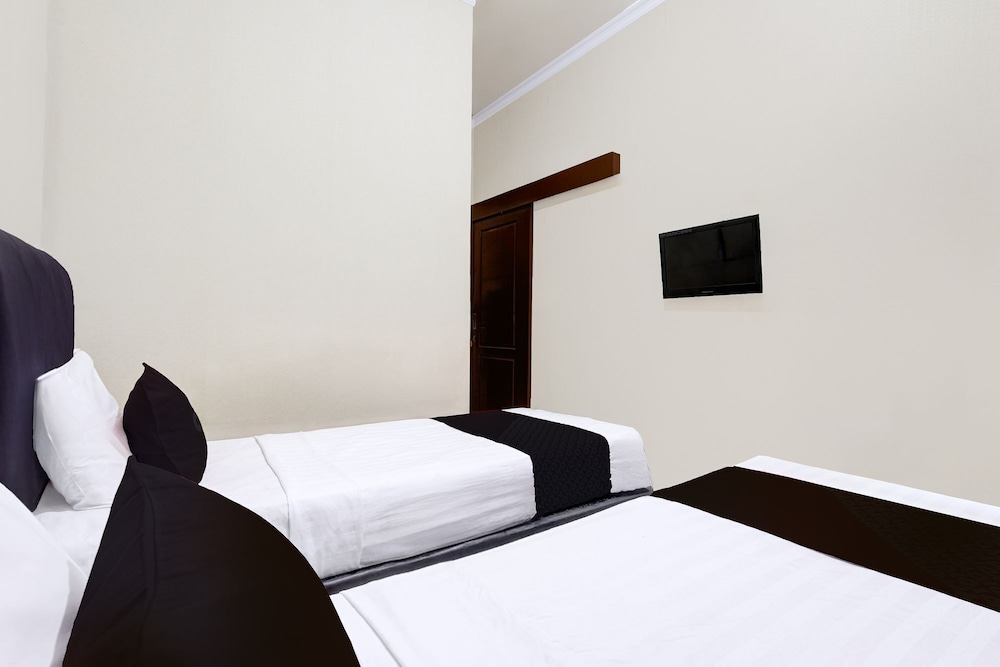 Standard Twin Room photo 2