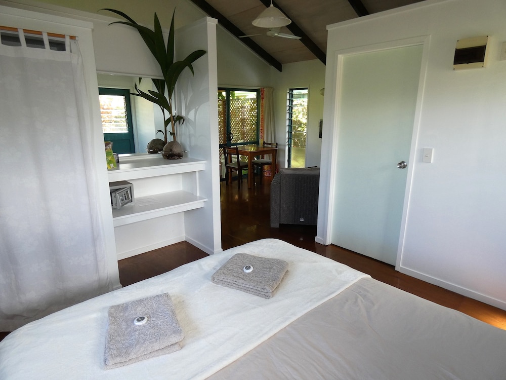 Bungalow photo 1