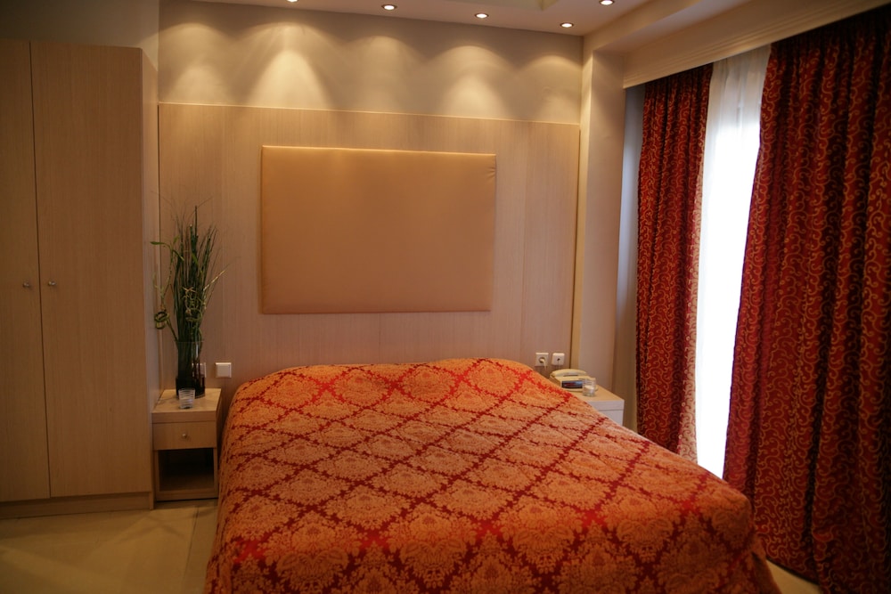 Standard Double Room - Photo 6