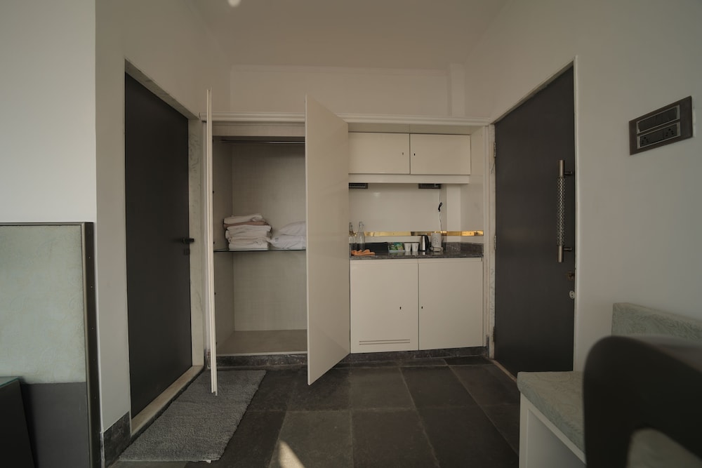 Ultra Luxury Suite with Mountain and Valley View - Photo 6