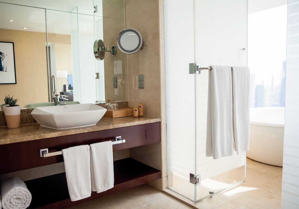 Suite, 1 Bedroom (Ambassador)