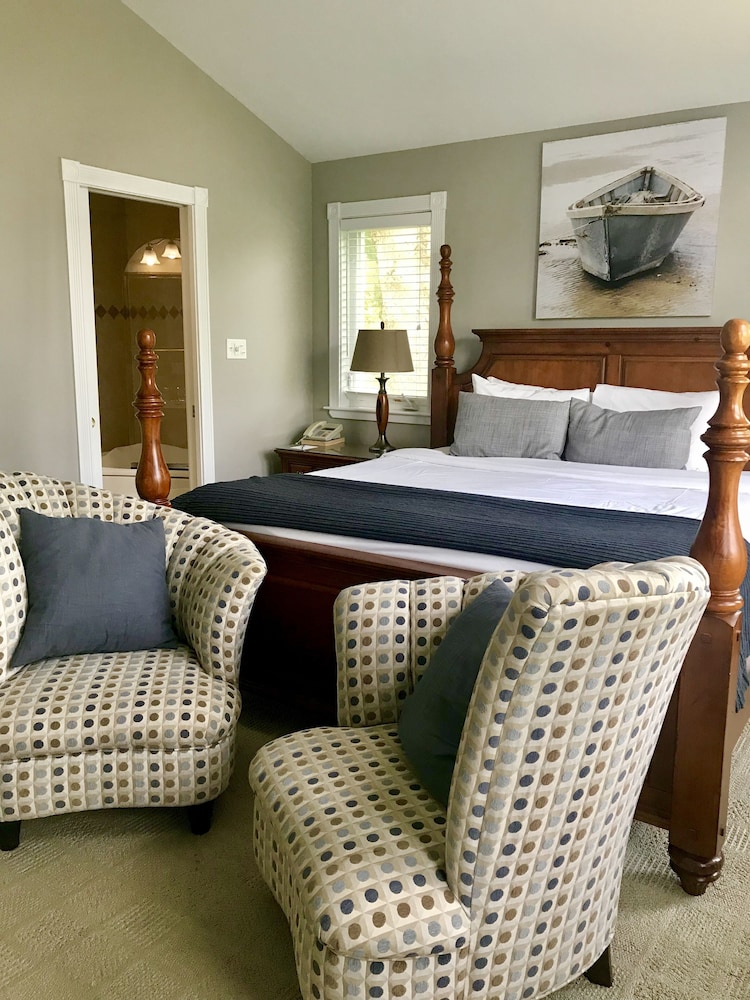 King Room With Balcony photo 2