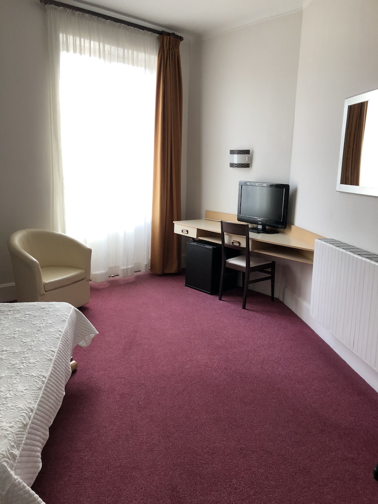 Classic Room, Non Smoking, City View photo 2