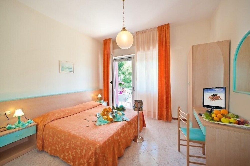 Double Room, Balcony photo 1
