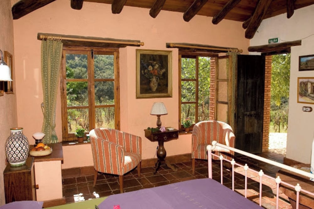 Honeymoon Cottage, 1 Bedroom, Terrace, Vineyard View (Búho) photo 2