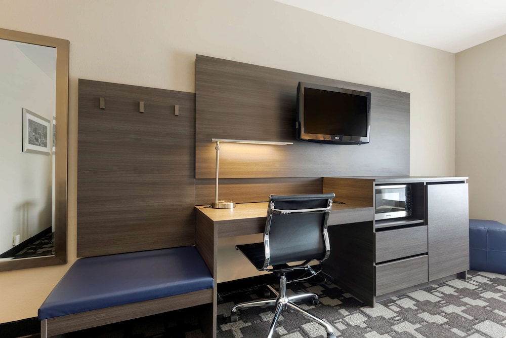 Best Western Seminole Inn and Suites
