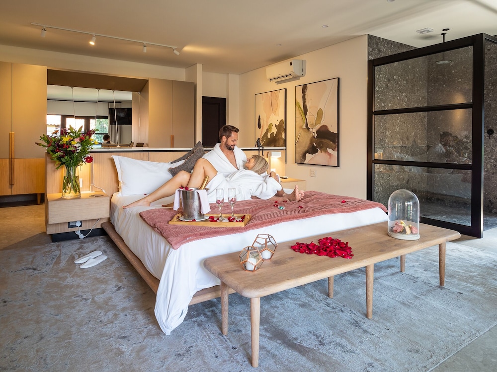 Honeymoon Suite (Double) photo 1