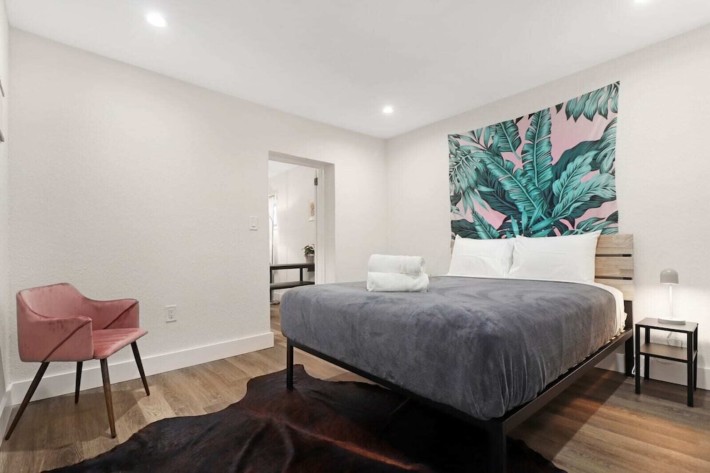 Comfort Duplex, 2 Bedrooms, Non Smoking, Ground Floor photo 3