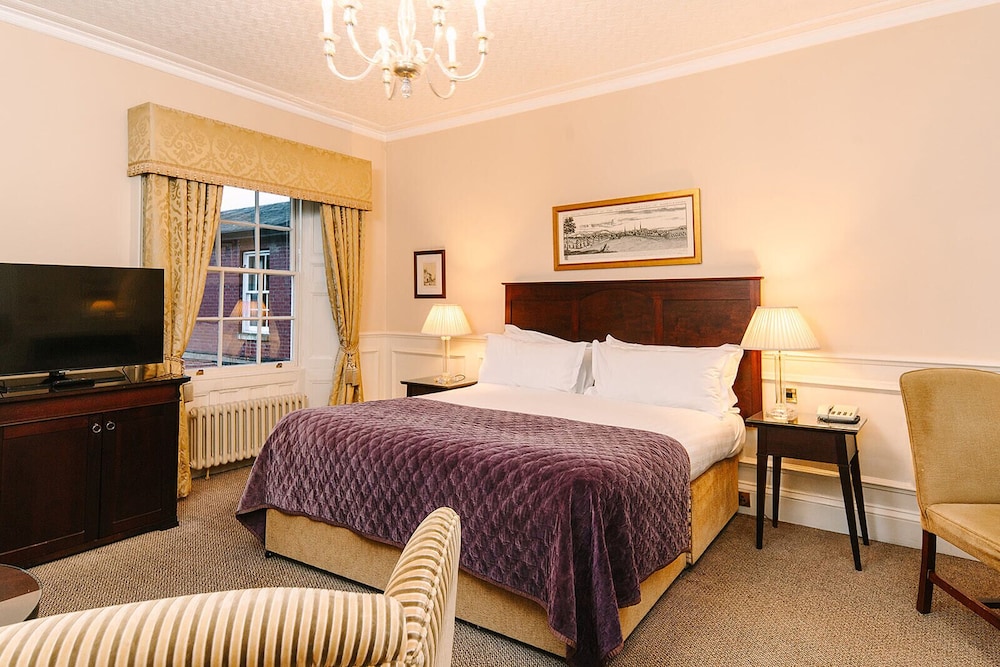 Mansion House Luxe photo 2