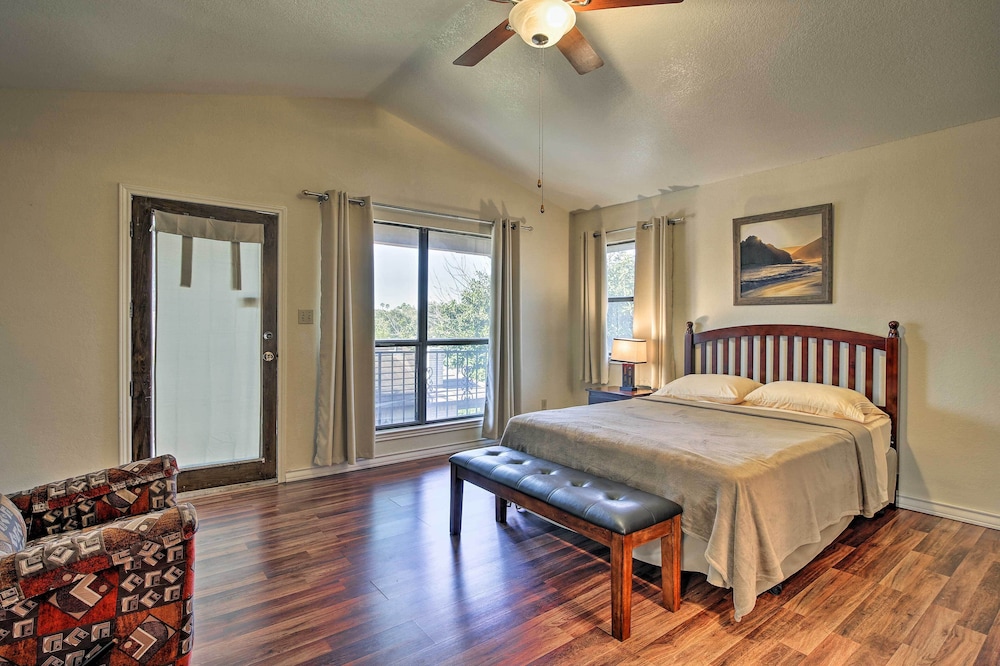 House (5 Bedrooms) photo 1