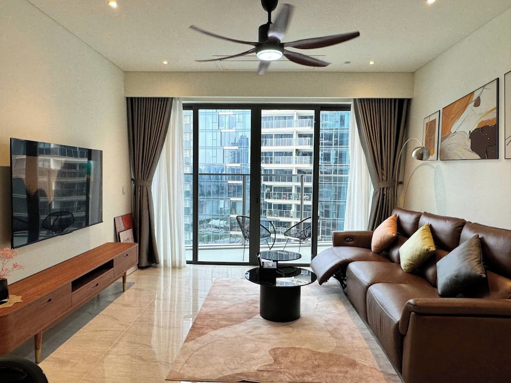 Deluxe Apartment, 2 Bedrooms, City View