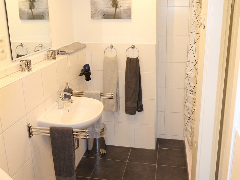 Condo, Private Bathroom photo 2