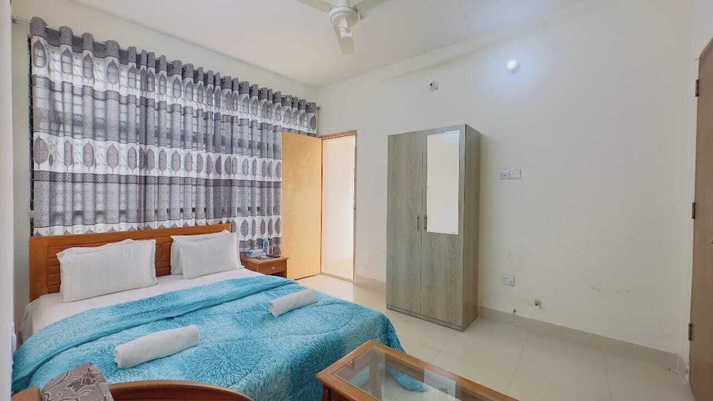 Deluxe Double Room, Balcony, City View photo 2