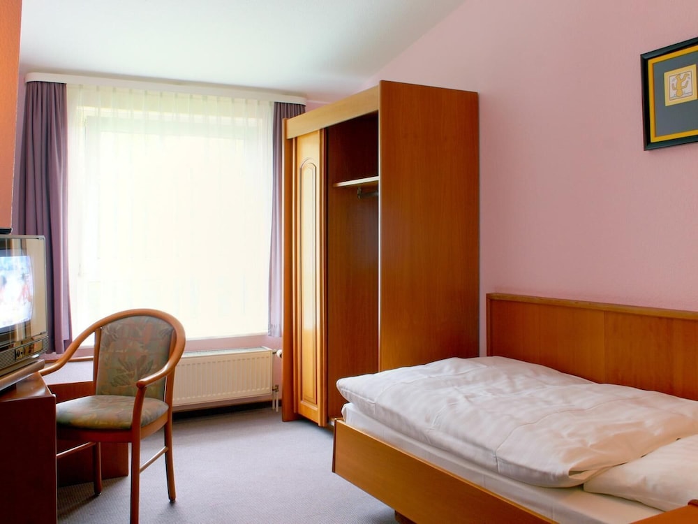 Standard Single Room photo 3