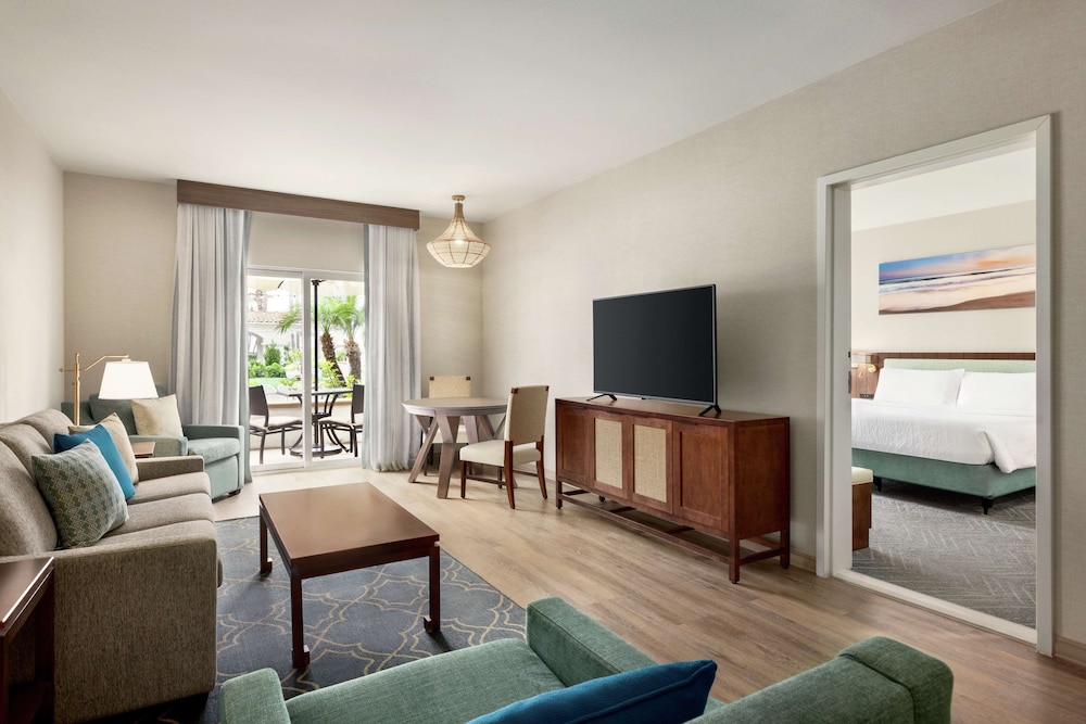 Suite, 1 King Bed with Garden View and Patio - Photo 1