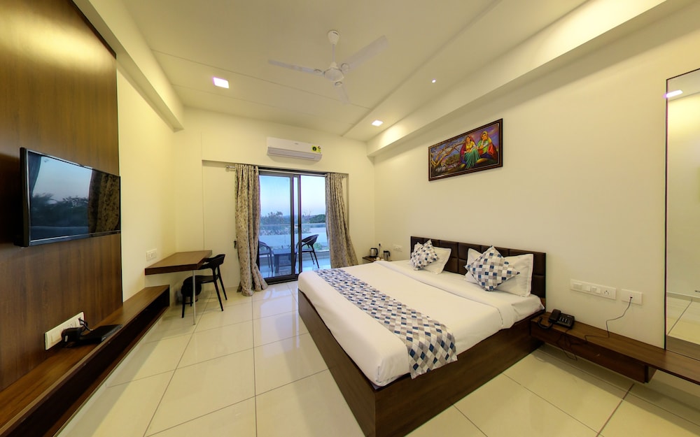 Luxury Room, Balcony - Photo 1