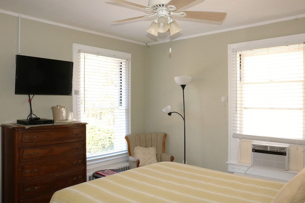 Goldilocks Room photo 2