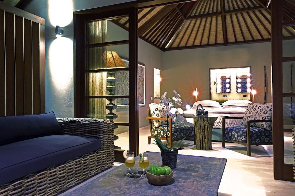Available room thumbnail 6