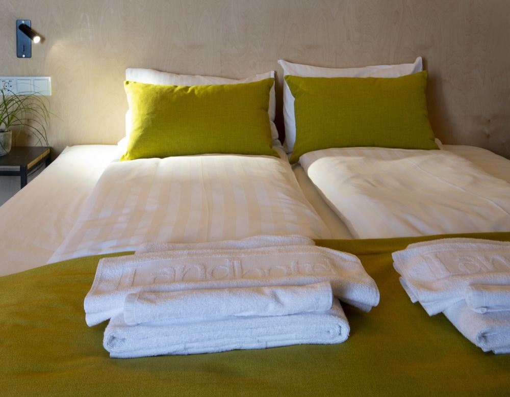 Superior Double or Twin Room - Photo 6