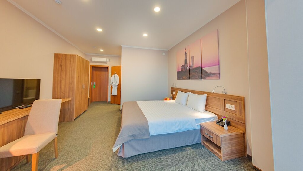 Superior Double or Twin Room photo 3