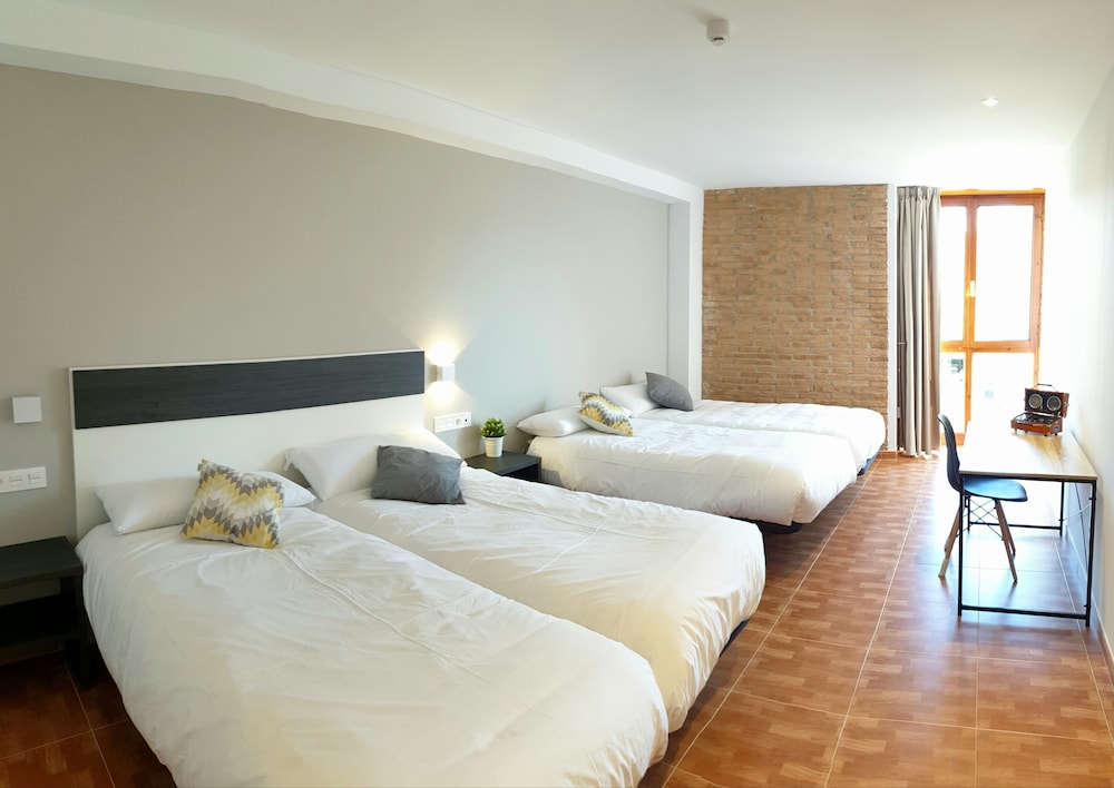 Economy Quadruple Room