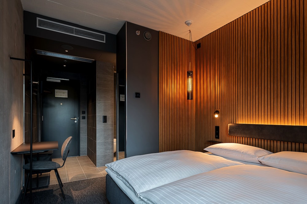 Standard Double or Twin Room photo 2