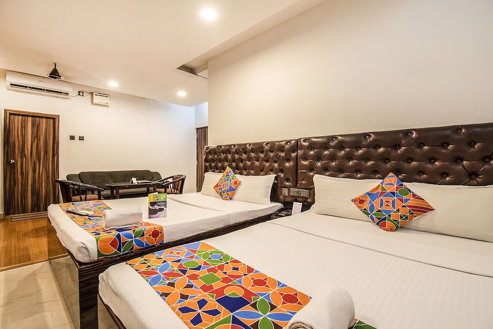 Family Room, 1 King Bed, Non Smoking