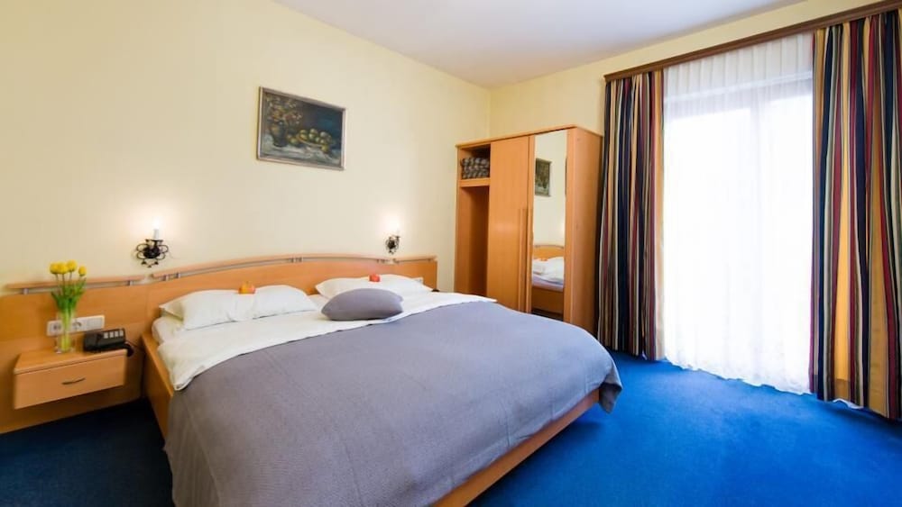 Double Room, Balcony