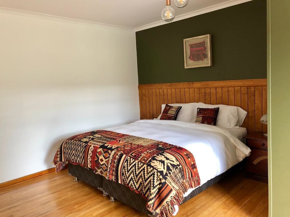Standard Double or Twin Room, Private Bathroom photo 2