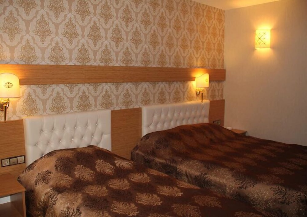 Economy Double or Twin Room photo 1