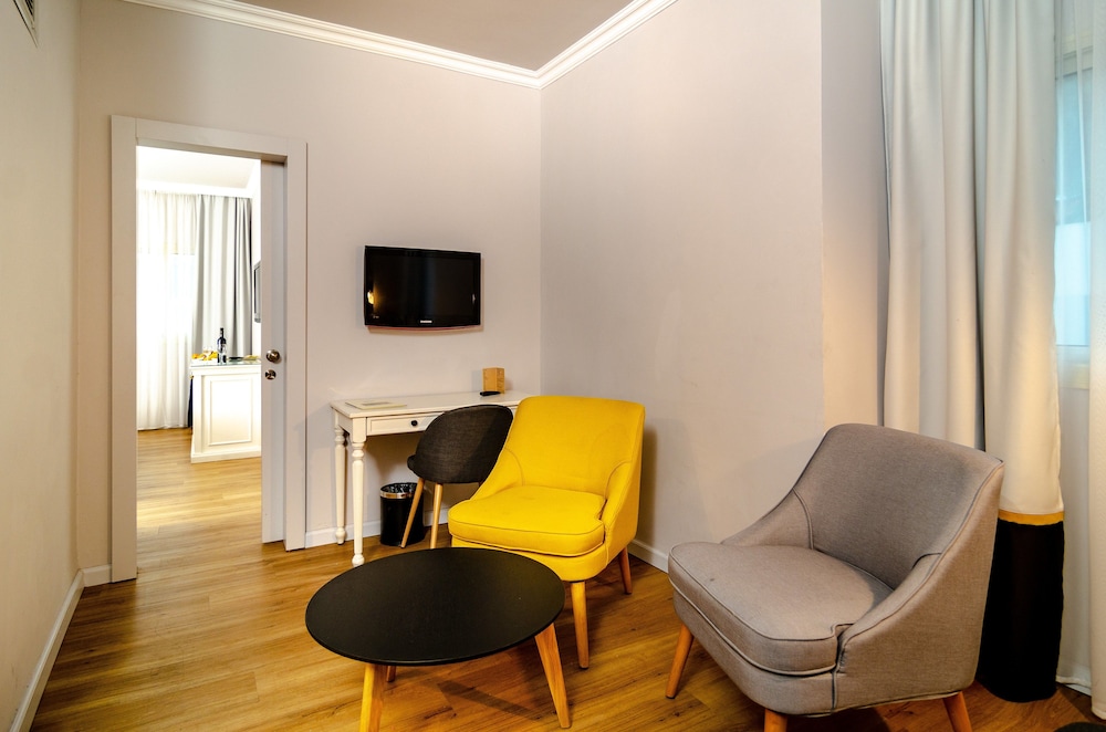 Royal Double Room, 2 Bedrooms (Family) photo 2