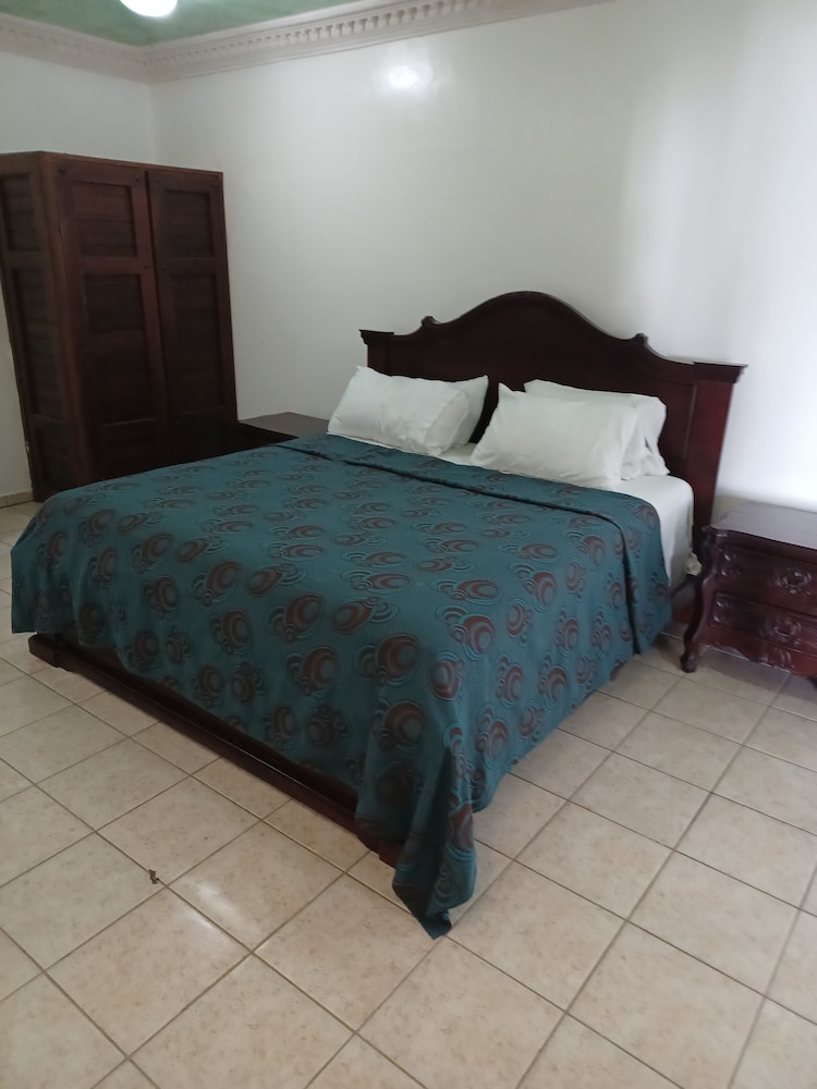 Junior Room, 1 Bedroom, Pool View