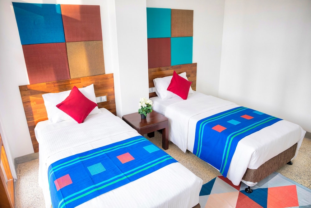 Twin Room With Balcony photo 3