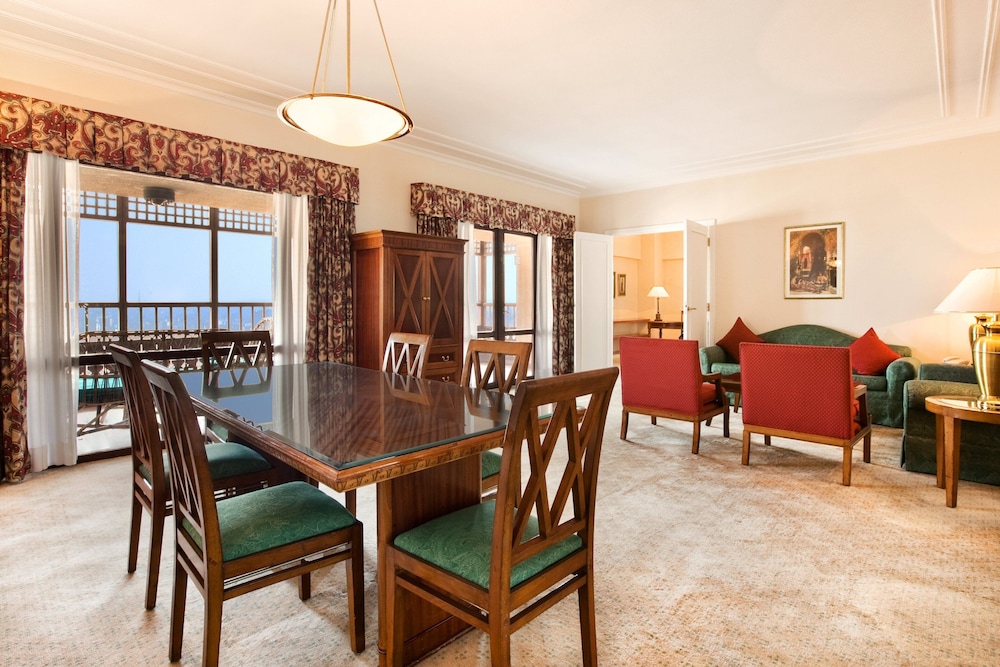 Royal Nile Suite - Photo 3