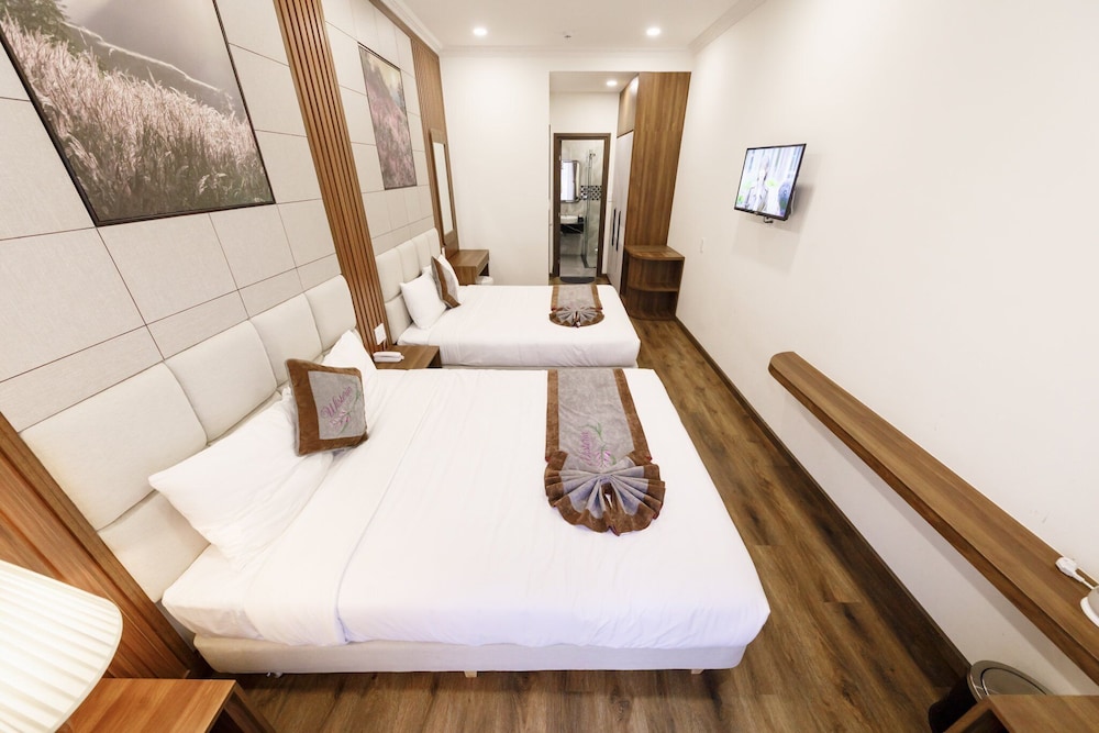 Quadruple Room - Photo 3