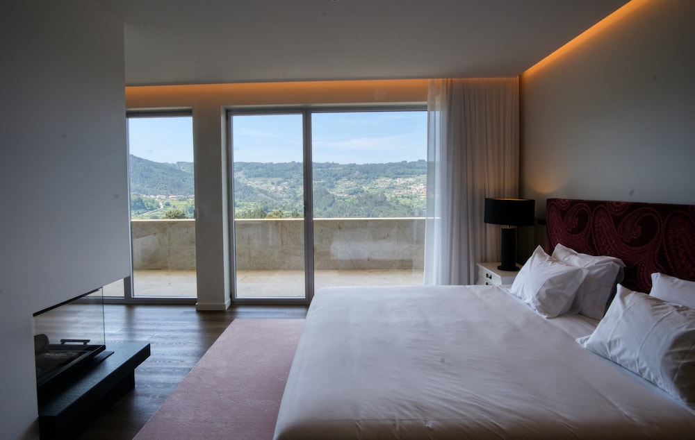 Romantic Studio Suite photo 1