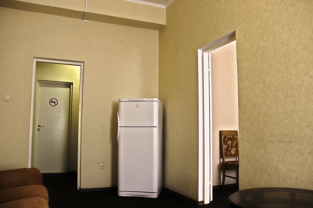 Business Quadruple Room photo 3