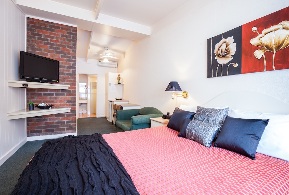 Standard Room photo 3