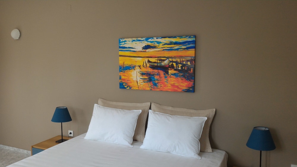 Studio, Sea View