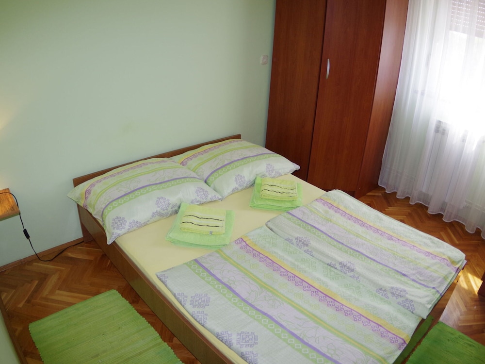 Villa photo 3