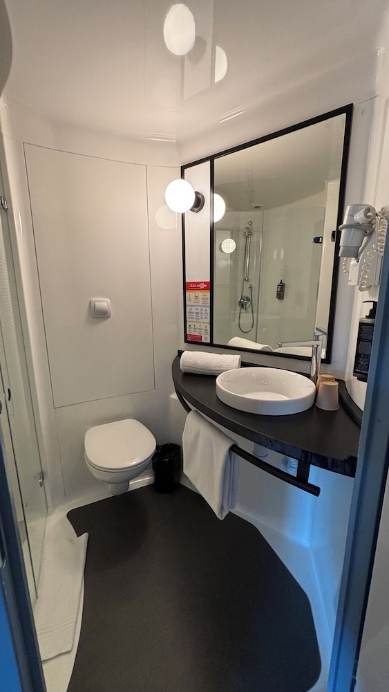 Standard Double Room, 1 Double Bed - Photo 5