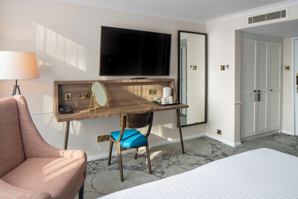 Executive Room, 1 Double Bed, Non Smoking - Photo 5