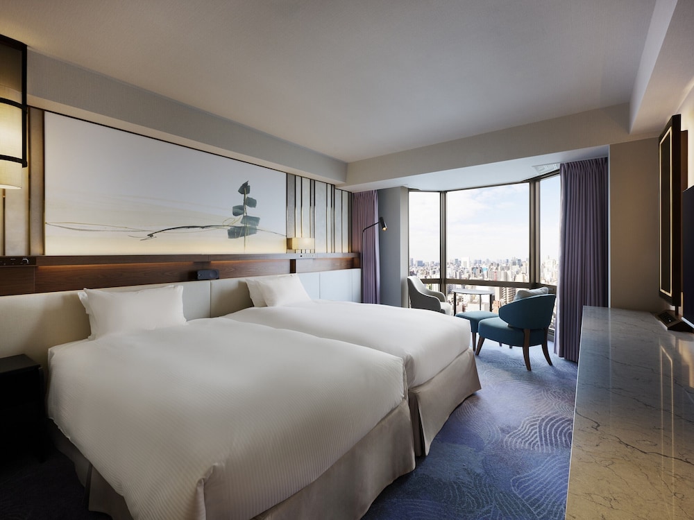 Executive Connecting Room with City Side 1Extra Bed (5 adults 1Twin Room & 1Twin Room with Extra Bed