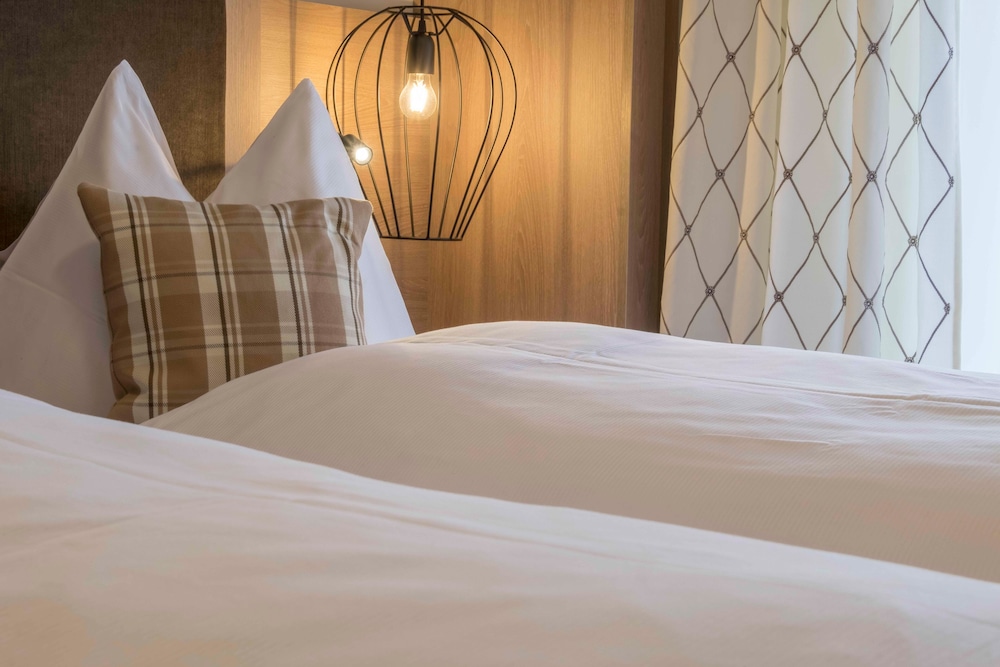 Basic Double Room, 1 Double Bed photo 2