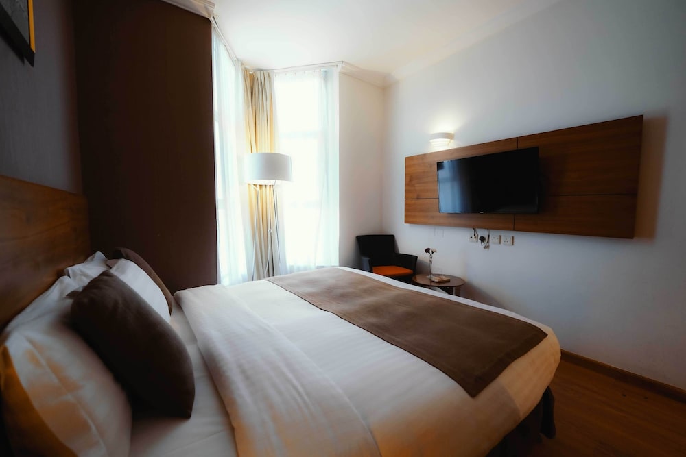 Deluxe Double Room - Photo 10