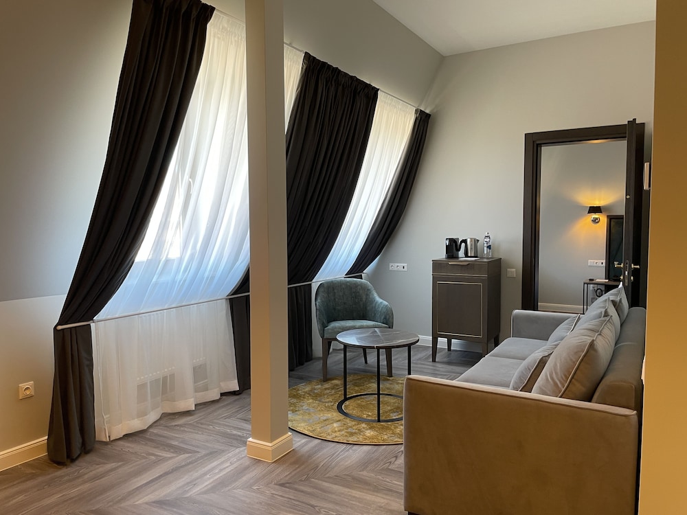 Junior Suite - Photo 2